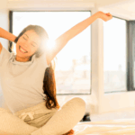 Những Thói Quen Nhẹ Nhàng Giúp Cơ Thể Duy Trì Sức Sống Suốt Ngày